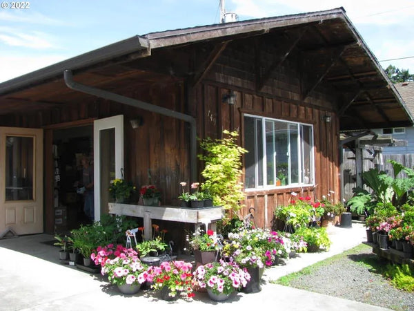 Coquille Garden Center